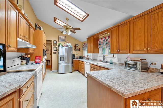5308 Mayfield Court, Clarence, NY 14031