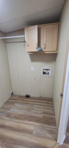 405 Battlebell Road 1, Highlands, TX 77562