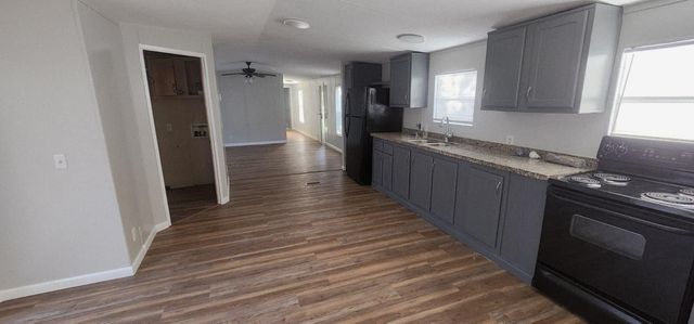 405 Battlebell Road 1, Highlands, TX 77562