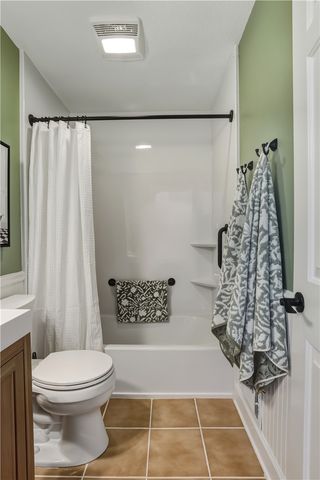 136 Saint Andrews Drive, Horseheads, NY 14845