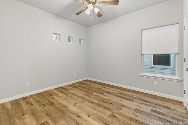 505 LINDEN AVE, San Antonio, TX 78211