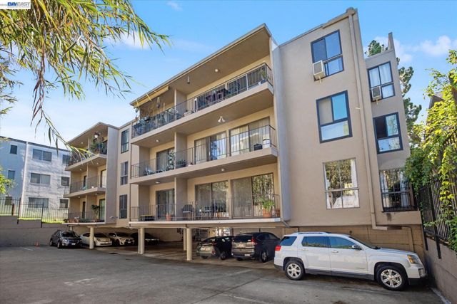 625 El Dorado Ave 106, Oakland, CA 94611