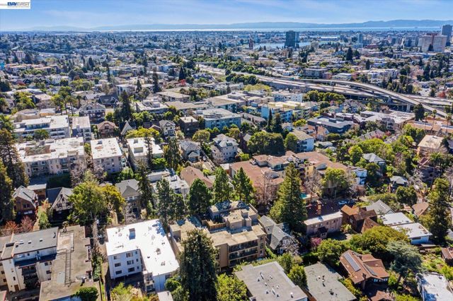 625 El Dorado Ave 106, Oakland, CA 94611