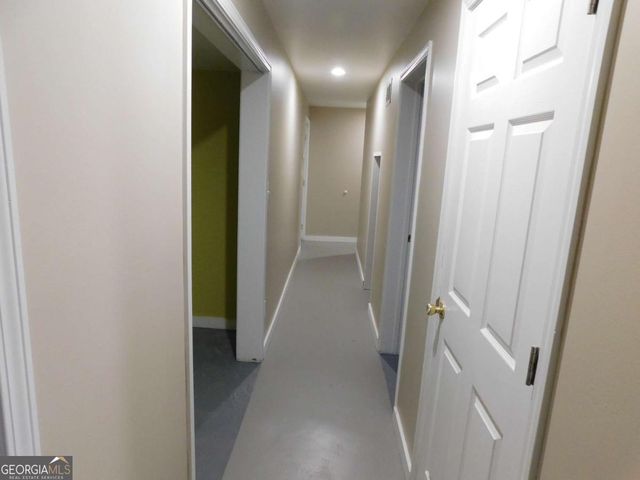 8805 Willow Creek Court, Douglasville, GA 30135