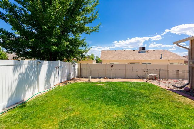 636 Starlight Drive, Grand Junction, CO 81504