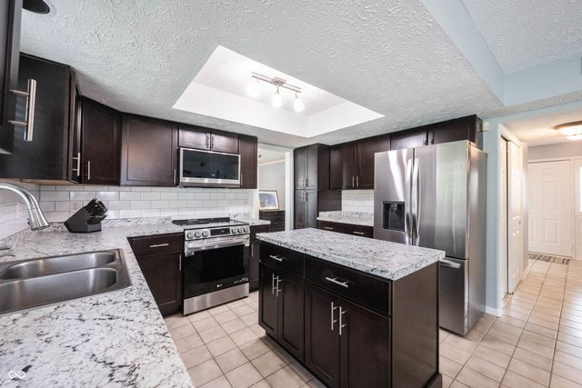 7750 Garrick Street, Fishers, IN 46038