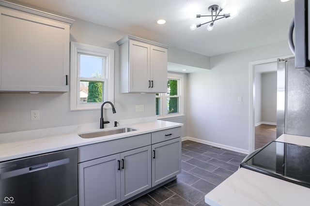 1504 Wallace Avenue, Indianapolis, IN 46201