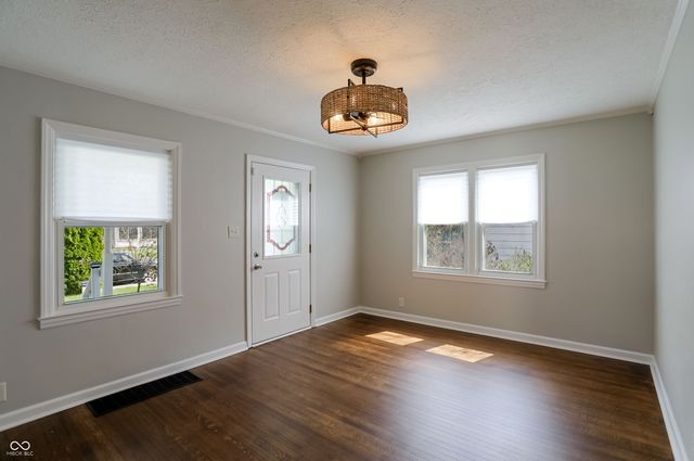 1504 Wallace Avenue, Indianapolis, IN 46201