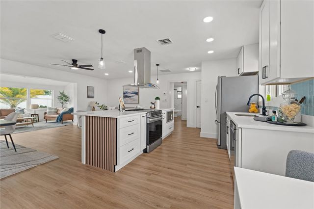 1406 SETON HALL DRIVE, Sun City Center, FL 33573