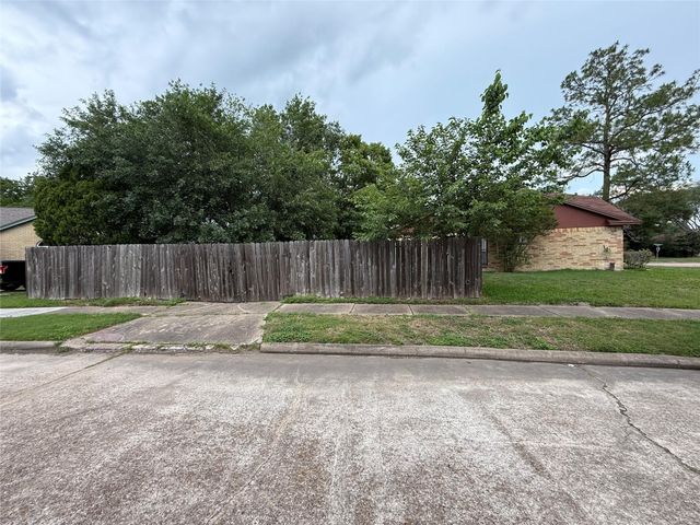 3806 Westheimer Place Drive, Houston, TX 77082