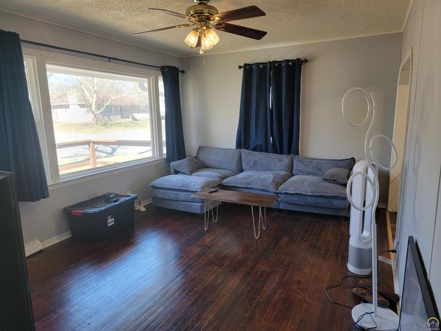 744 Elm ST, Emporia, KS 66801