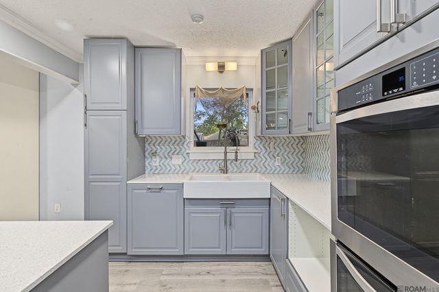 2426 Sherry St, Denham Springs, LA 70726
