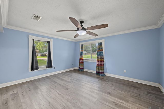 2426 Sherry St, Denham Springs, LA 70726