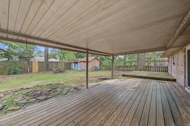 2426 Sherry St, Denham Springs, LA 70726