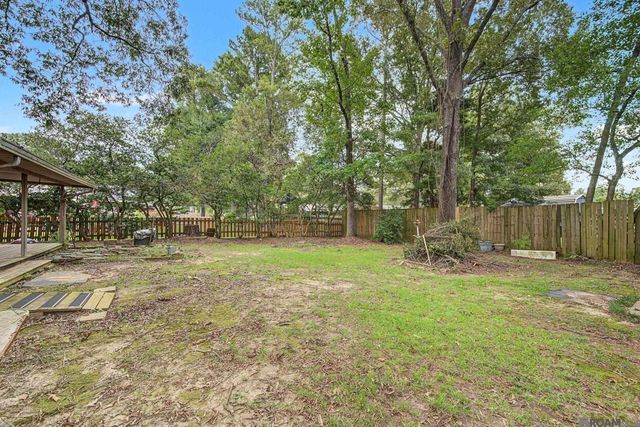 2426 Sherry St, Denham Springs, LA 70726