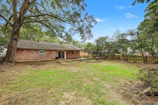 2426 Sherry St, Denham Springs, LA 70726