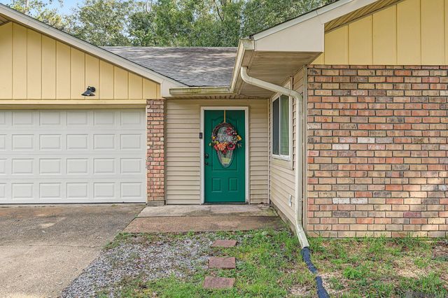 2426 Sherry St, Denham Springs, LA 70726