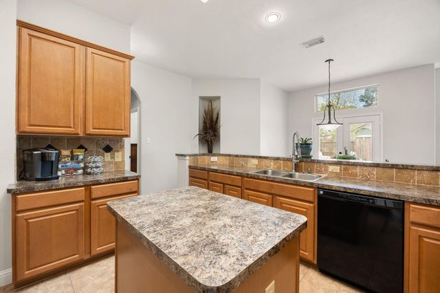 6515 Rustling Timbers Lane, Spring, TX 77379