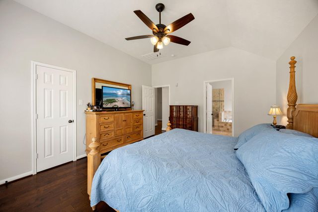 6515 Rustling Timbers Lane, Spring, TX 77379