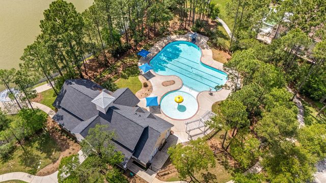 6515 Rustling Timbers Lane, Spring, TX 77379