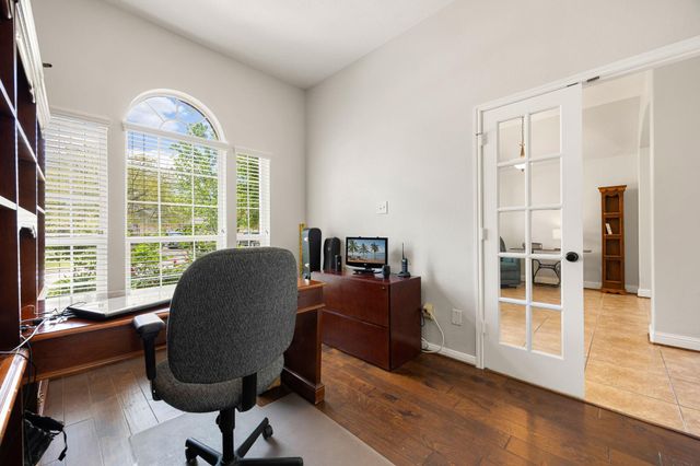 6515 Rustling Timbers Lane, Spring, TX 77379