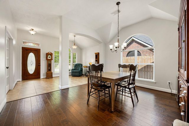 6515 Rustling Timbers Lane, Spring, TX 77379