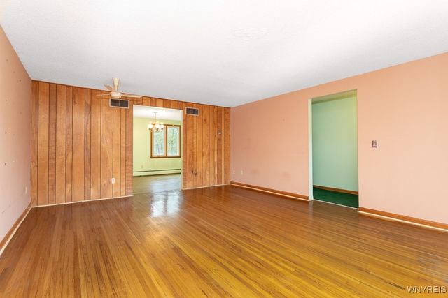 8115 Tonawanda Creek Road, Clarence, NY 14051