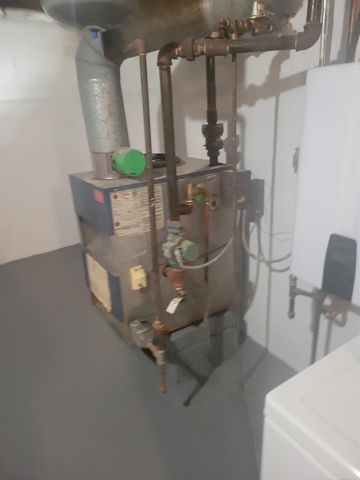 22472 Maple Street, Saint Clair Shores, MI 48081