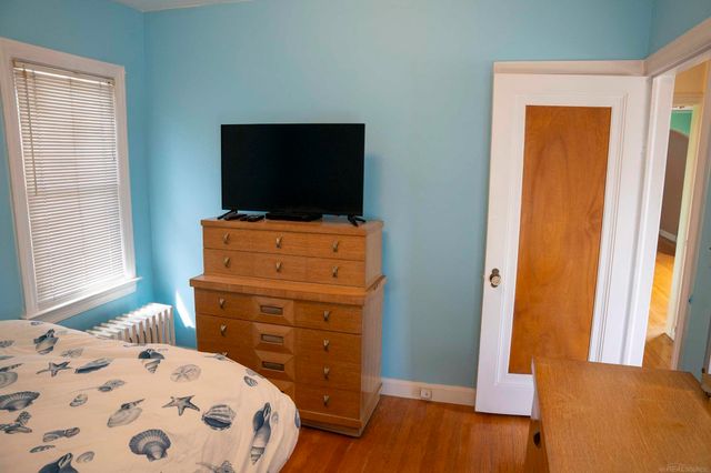 22472 Maple Street, Saint Clair Shores, MI 48081