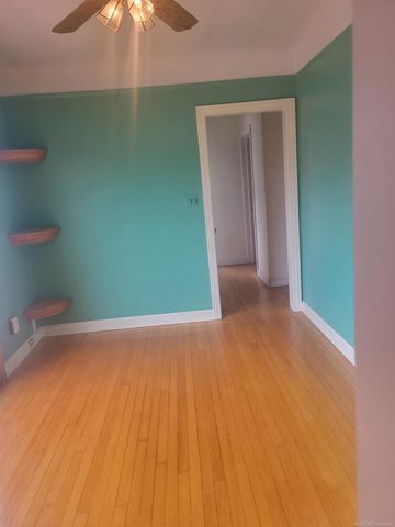 22472 Maple Street, Saint Clair Shores, MI 48081