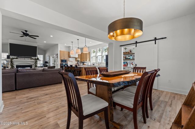 289 Carriage Park Drive, West End, NC 27376