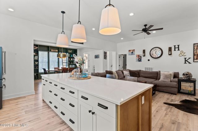 289 Carriage Park Drive, West End, NC 27376