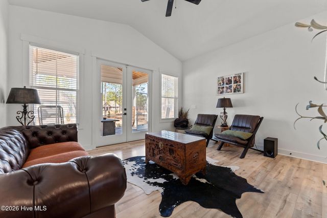 289 Carriage Park Drive, West End, NC 27376