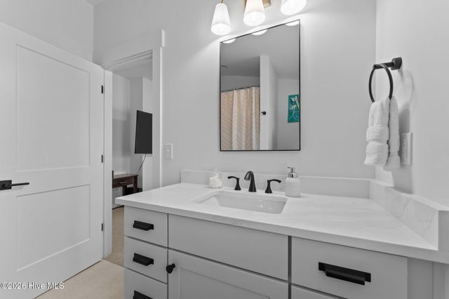 289 Carriage Park Drive, West End, NC 27376