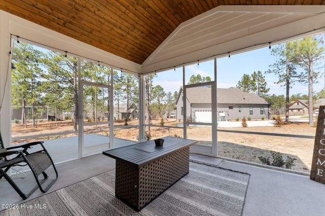 289 Carriage Park Drive, West End, NC 27376