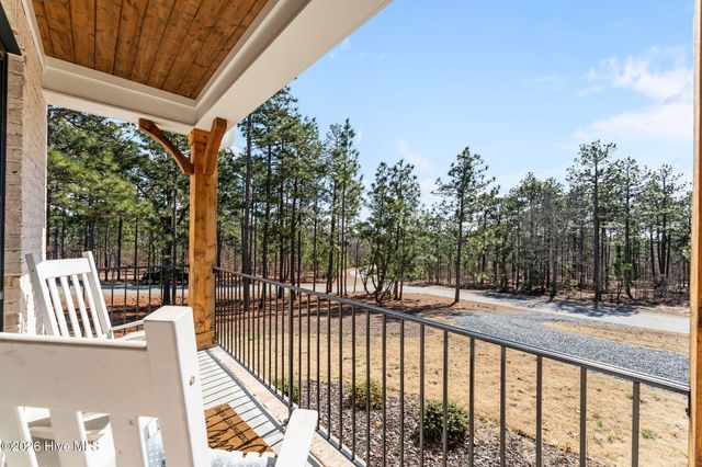 289 Carriage Park Drive, West End, NC 27376