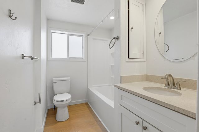 434 W Buckeye Ave, Spokane, WA 99205