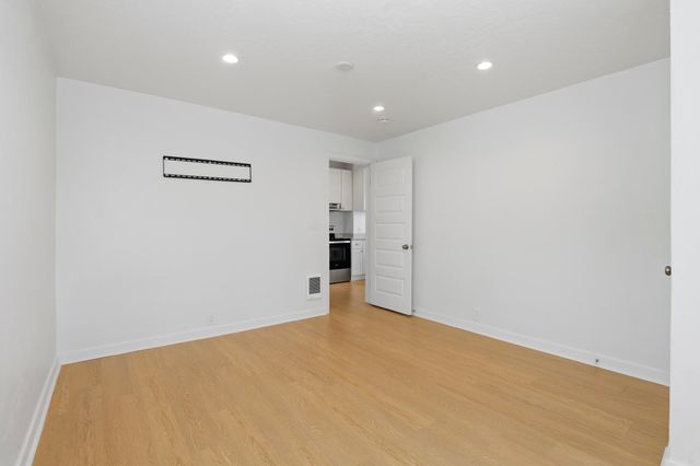 434 W Buckeye Ave, Spokane, WA 99205