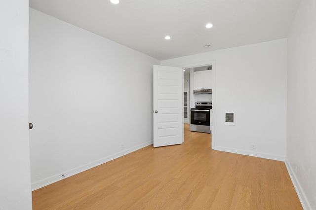 434 W Buckeye Ave, Spokane, WA 99205