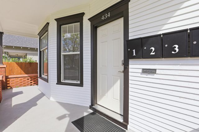 434 W Buckeye Ave, Spokane, WA 99205