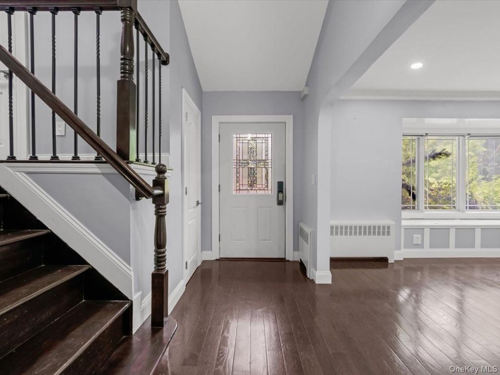 78 Poplar Street, Garden City, NY 11530 — photo 4