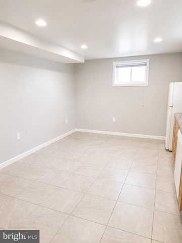 4881 TOWNE PARK RD, Suitland, MD 20746