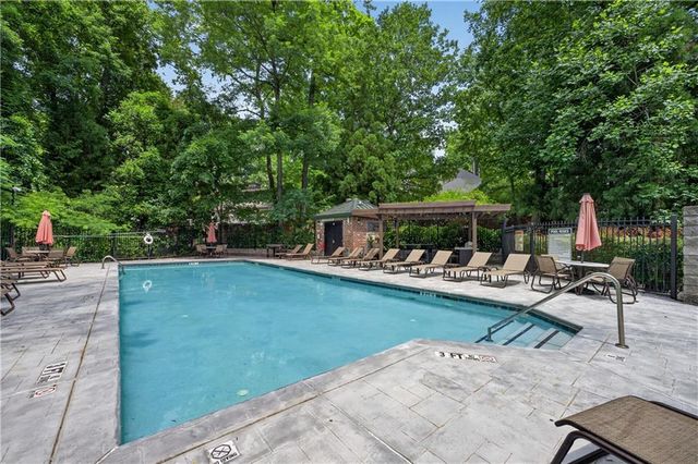 3235 Roswell Road NE 803, Atlanta, GA 30305