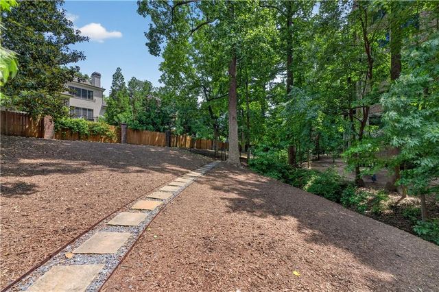 3235 Roswell Road NE 803, Atlanta, GA 30305