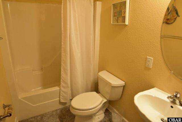 507 W Walker St Lot 17-18, Kill Devil Hills, NC 27948