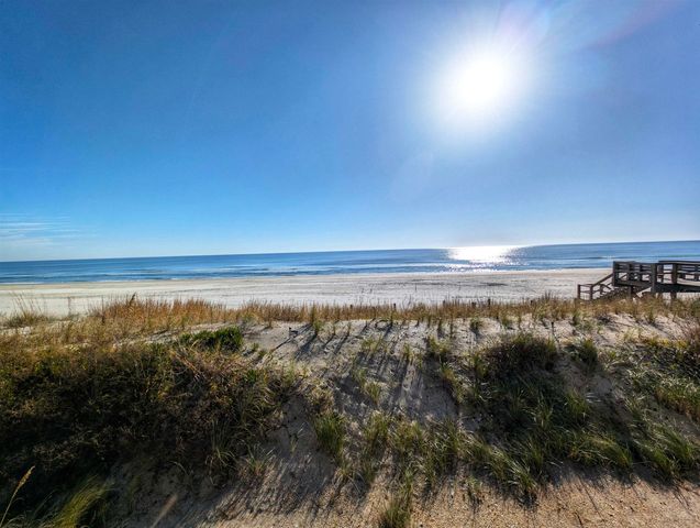 647 Norris Dr., Pawleys Island, SC 29585