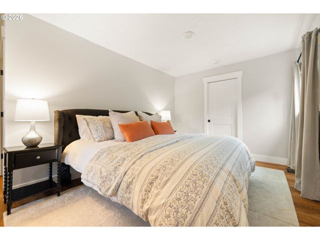2461 WARWICK St, West Linn, OR 97068