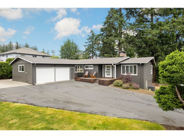 2461 WARWICK St, West Linn, OR 97068