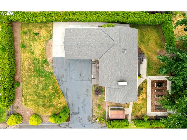 2461 WARWICK St, West Linn, OR 97068