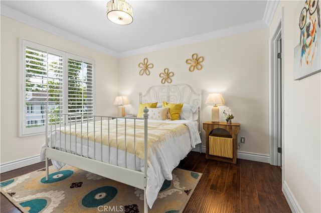 82 Winslow Lane, Irvine, CA 92620